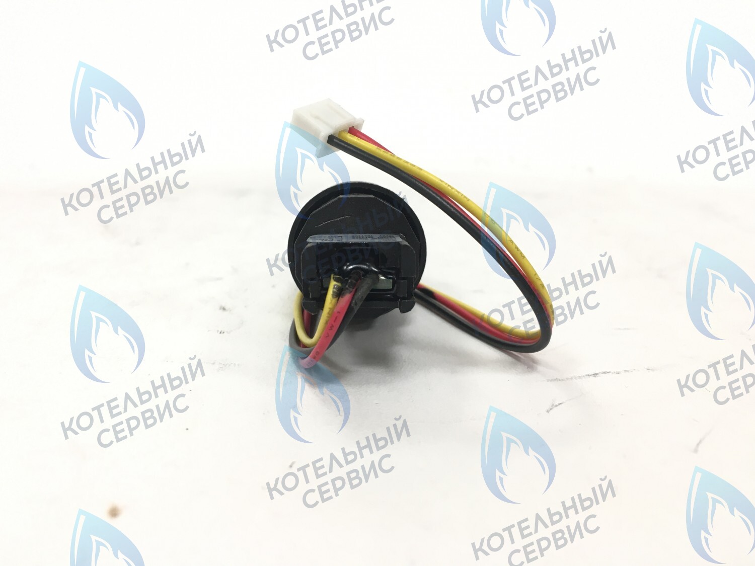 30290 Датчик давления 8924-06.052 в Казани