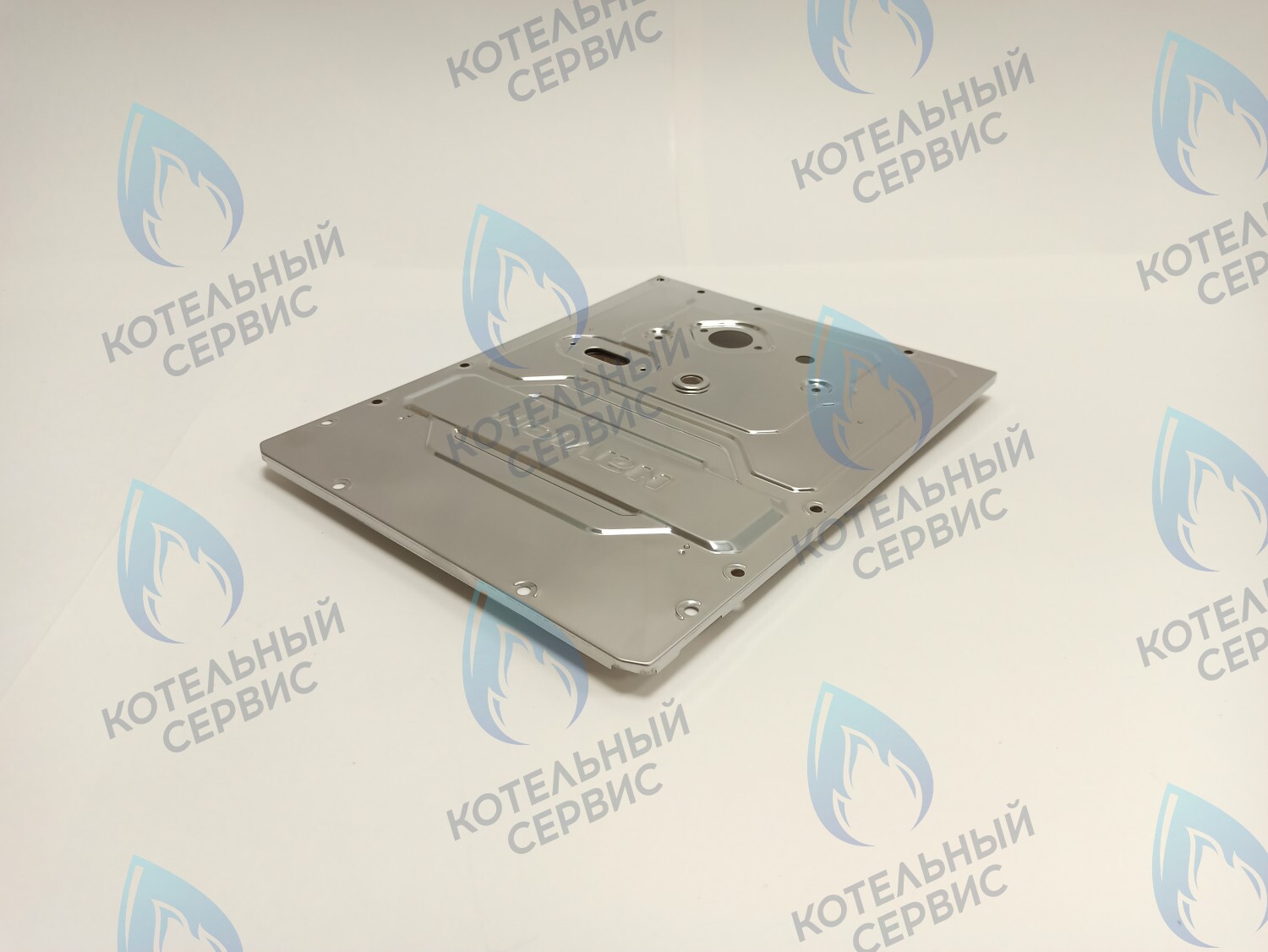 30020329A Крышка камеры сгорания (передняя) Navien DELUXE S/C/ONE/C Plus 13-24К (NGB350/351/352/300) в Казани