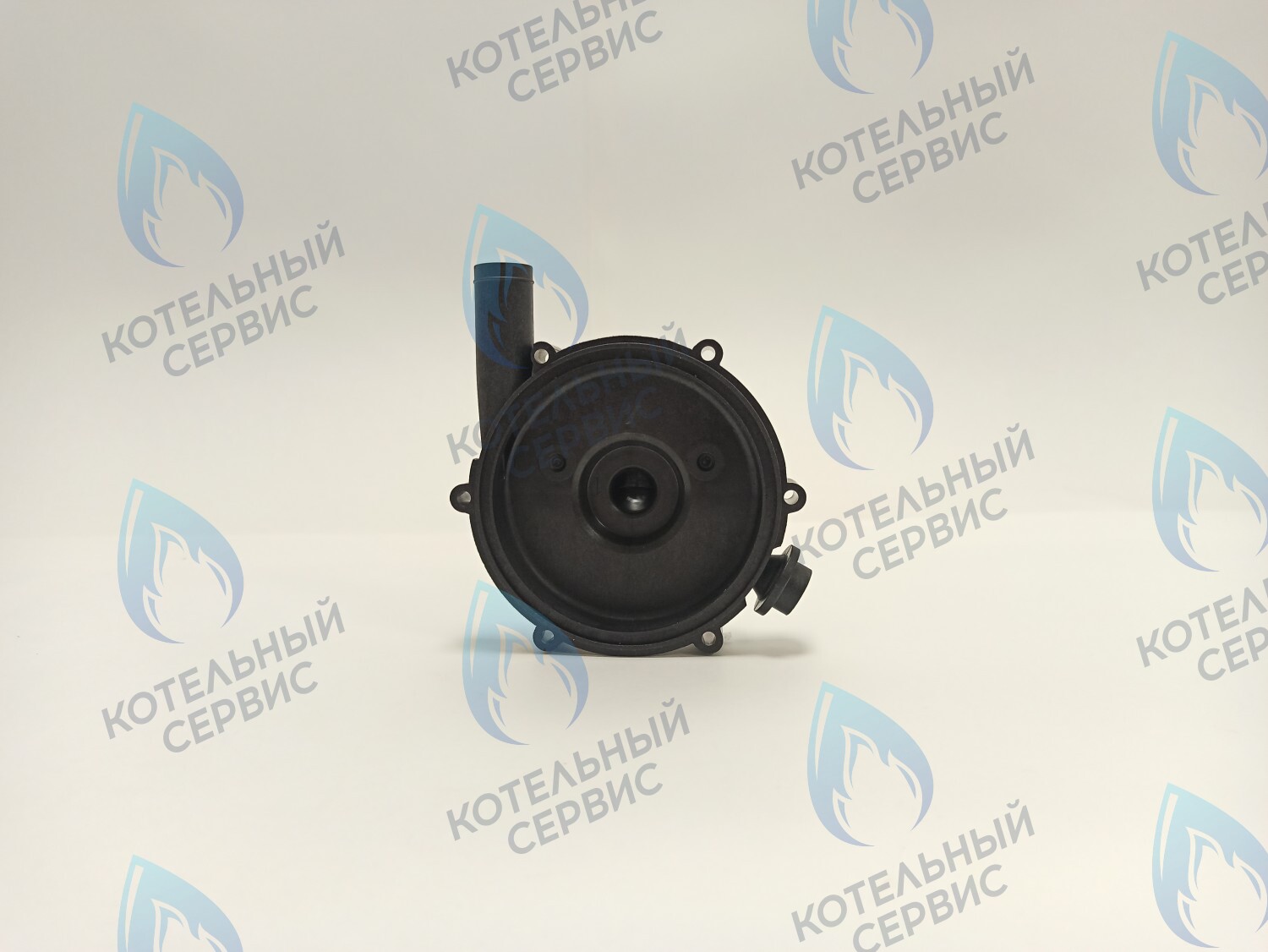 440011092 Крышка корпуса насоса (черная) SMF/DMF RINNAI в Казани