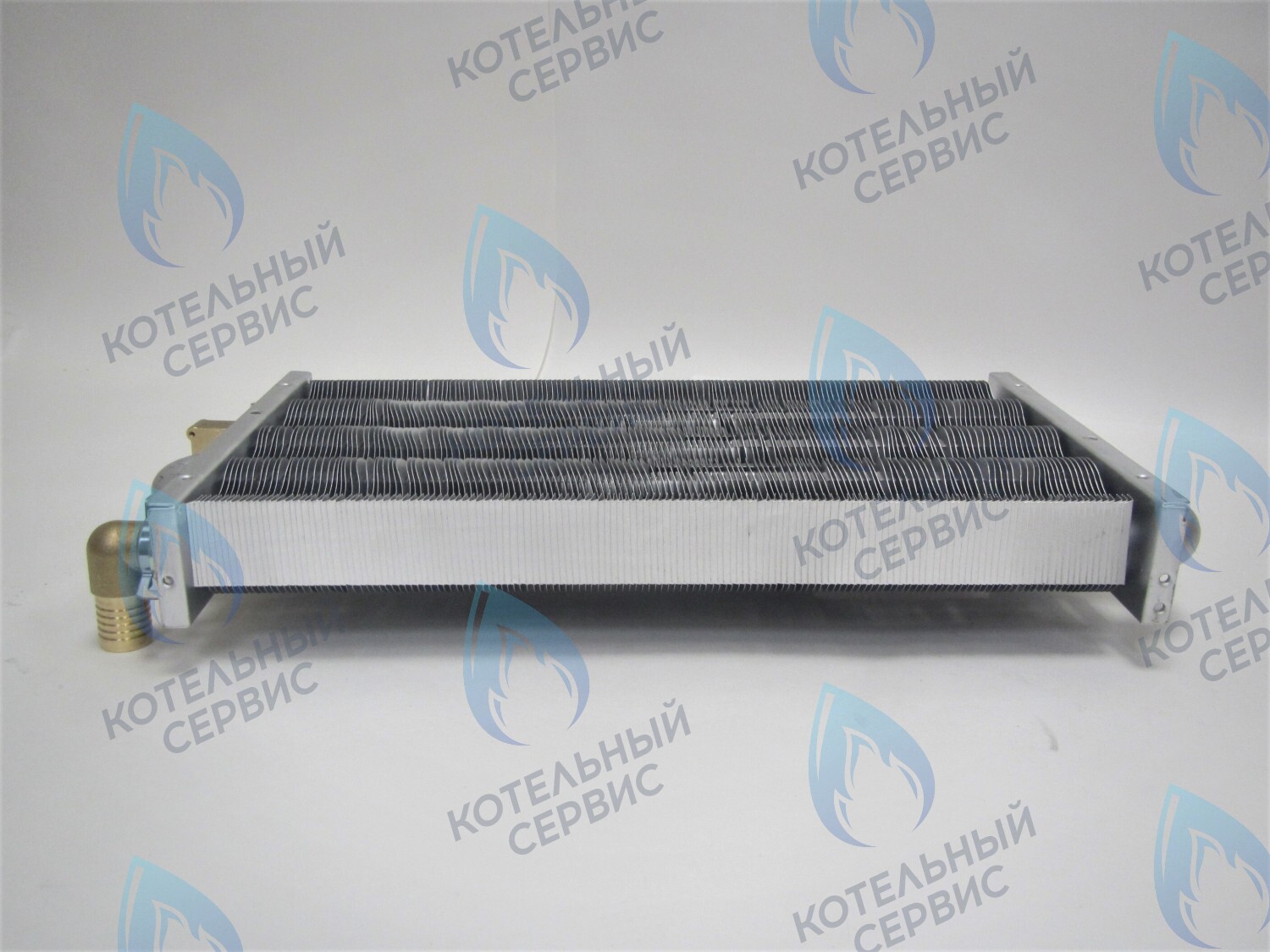 EM021-348-Фитинг-Комп Теплообменник отопления с фитингами (348 мм) 147 FIN (350MSC) DAEWOO в Казани