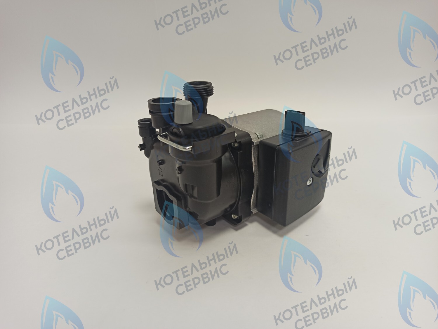 PMB60AW50-GR75BB-Комп Насос циркуляционный GRUNDFOS 15-50 BOSCH WBN2000/WBN6000, BUDERUS U072 (87186481810) в Казани