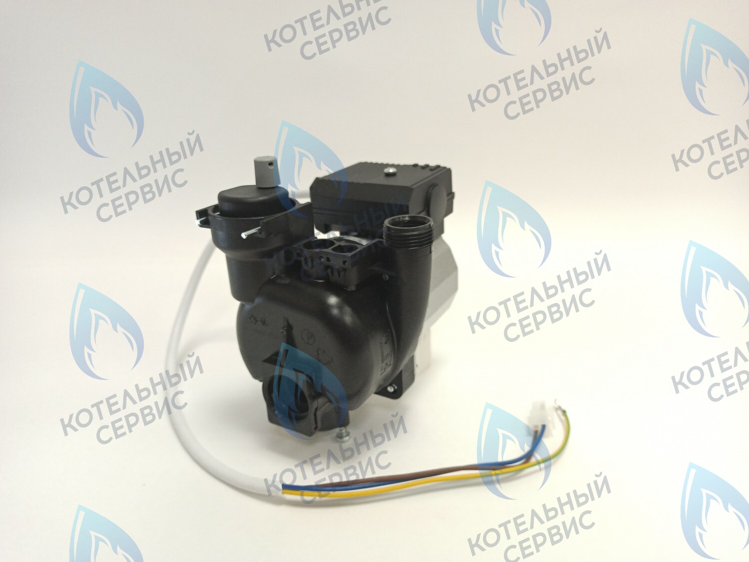 PM002AW50-GW95-N-Комп Циркуляционный насос в сборе PUMP WS15/5 с проводом вариант замены насоса Navien Deluxe, Ace, Atmo, 30000469A, 30000469B. в Казани