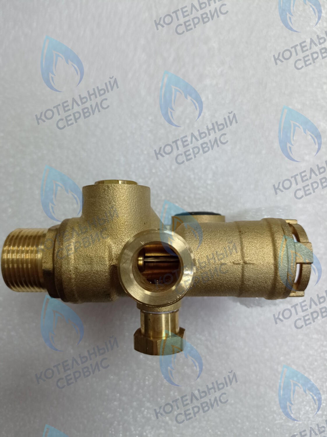 03-4019-02_Новый Клапан трехходовой (новый, шток 81,5мм) GAZECO 18 C2/T2, 24 C2/T2 Исполнение 2 (123) (после 07.14 г. до 05.16 г) в Казани