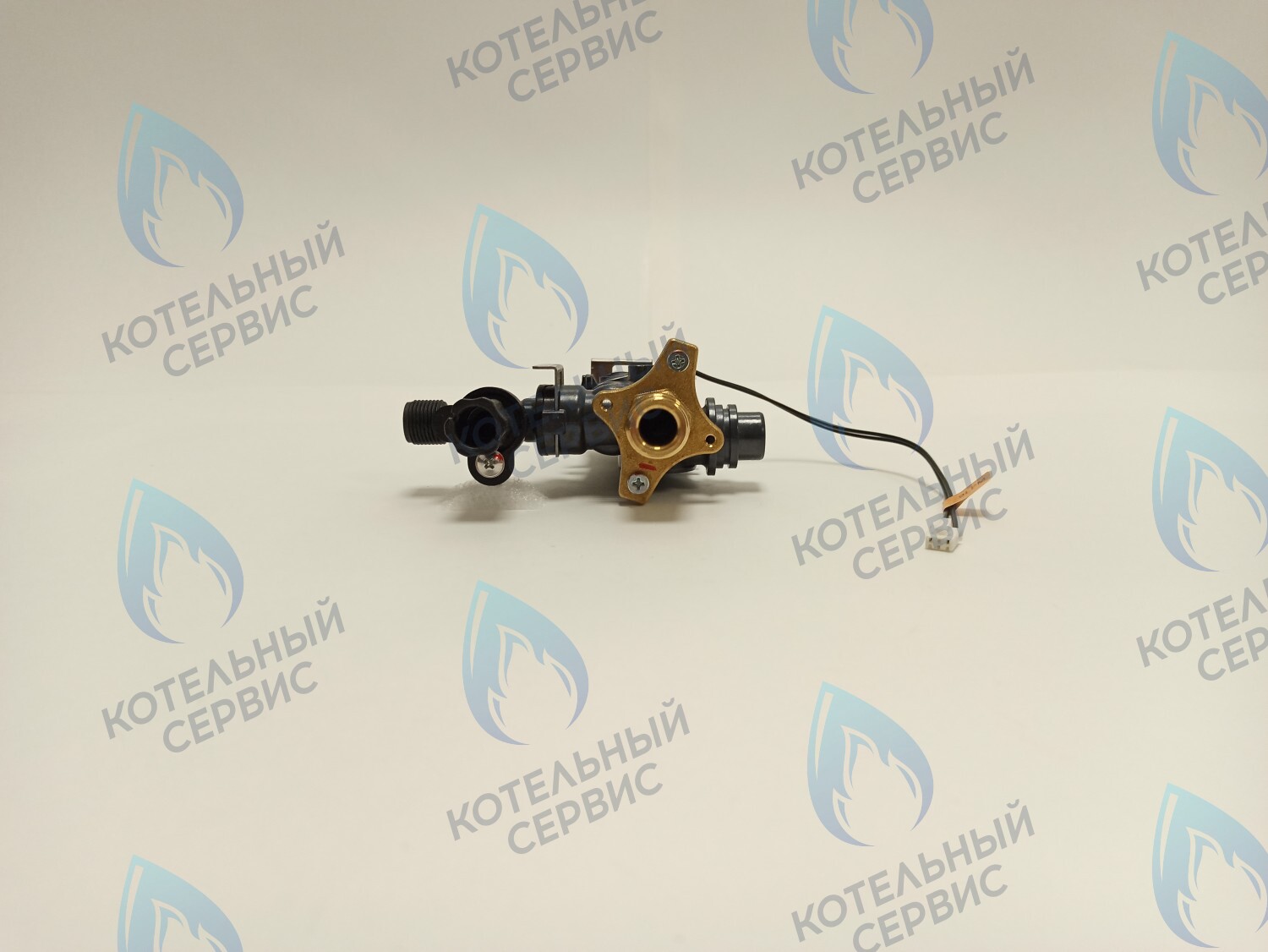 30015722A Патрубок-адаптор ГВС Deluxe S 13-24 k NAVIEN в Казани