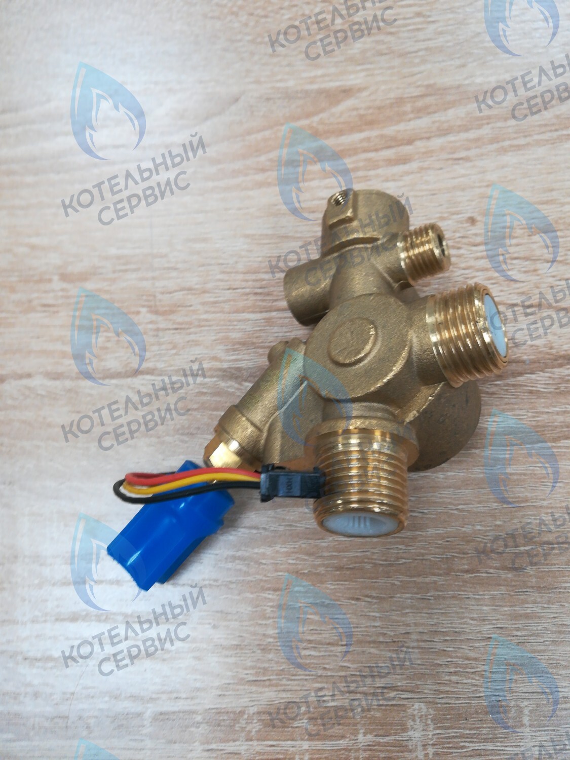 A01112 Гидроблок крана подпитки с датчиком протока в сборе L1P18-F21(M)HEC в Казани