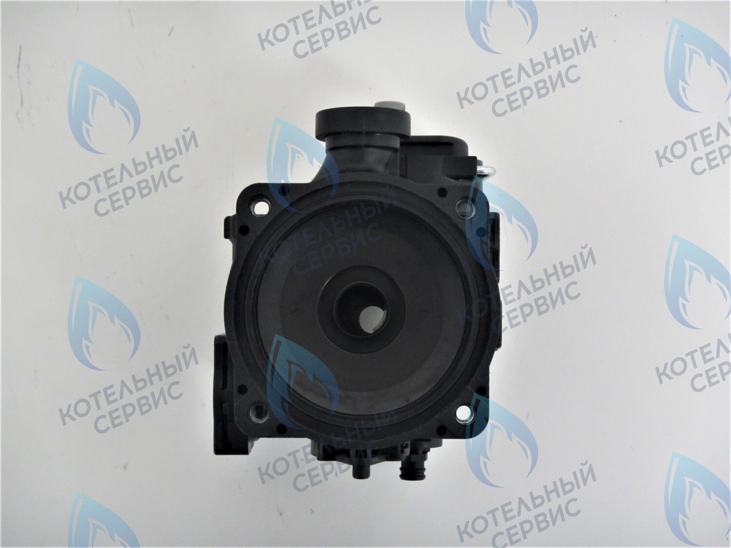 PMF01CW Улитка циркуляционного насоса (отверстие сзади, одно справа сбоку) FERROLI ARENA, DIVA под насос WILO (W21CW) в Казани