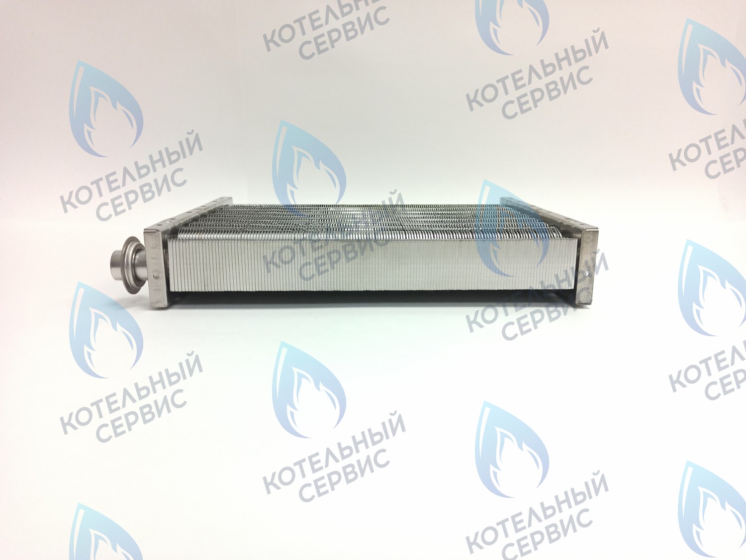 EM051-250 Теплообменник основной (первичный) Navien (с белыми прокладками в комплекте) Deluxe 35-40K, Deluxe Plus 35-40K, Ace 35-40K, Prime Coaxial 35-40K, Smart Tok Coaxial 35K в Казани