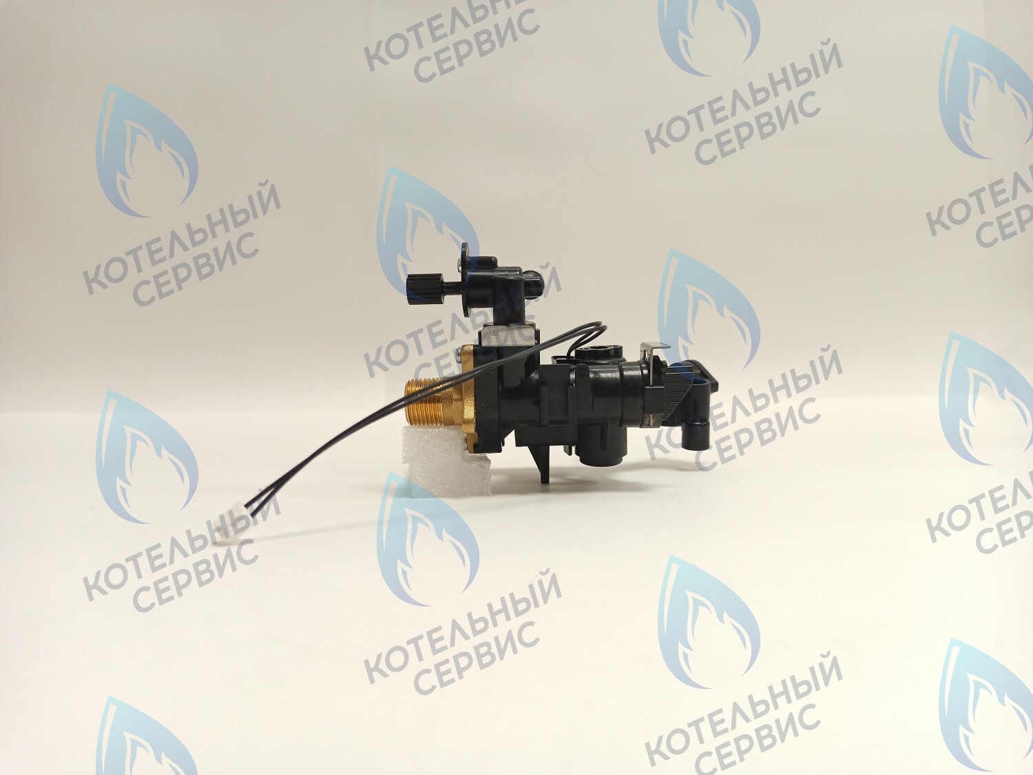 30022050A Гидроузел ГВС с датчиком протока, датчиком температуры и краном подпитки DELUXE E/C 13-24k NAVIEN в Казани