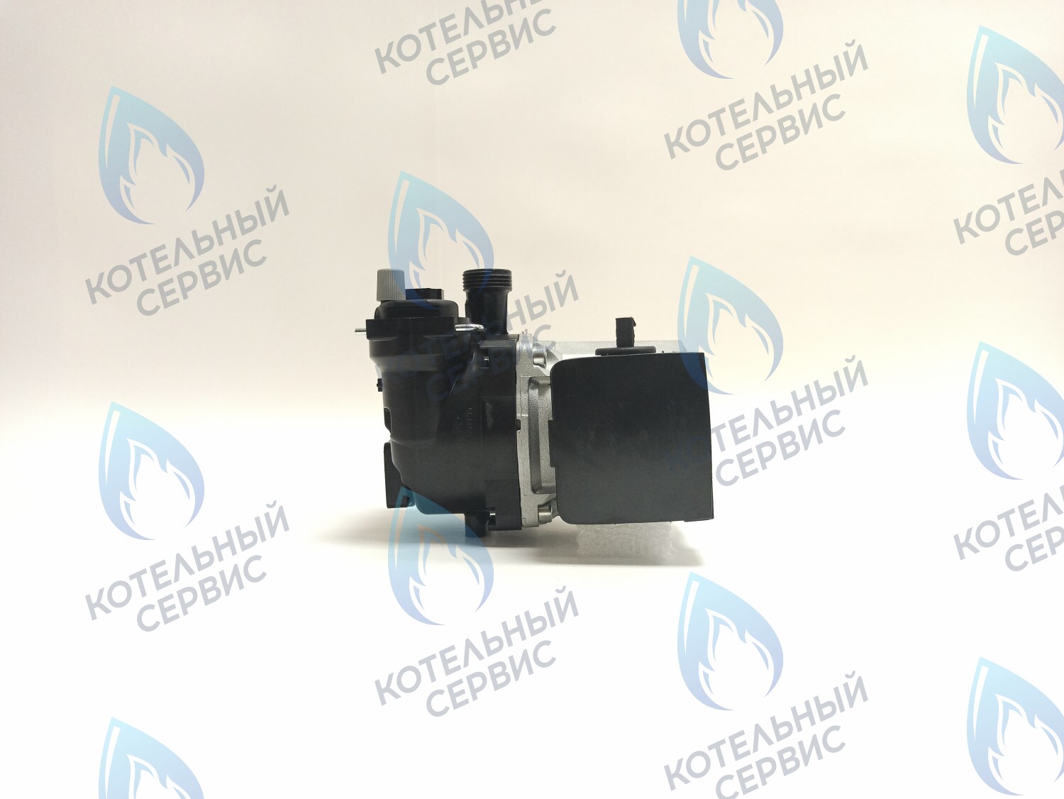 PMB60AW67-WC83BB-Комп Насос циркуляционный 12/6.7 83W BOSCH WBN2000/WBN6000, BUDERUS U072 (87186450600) в Казани