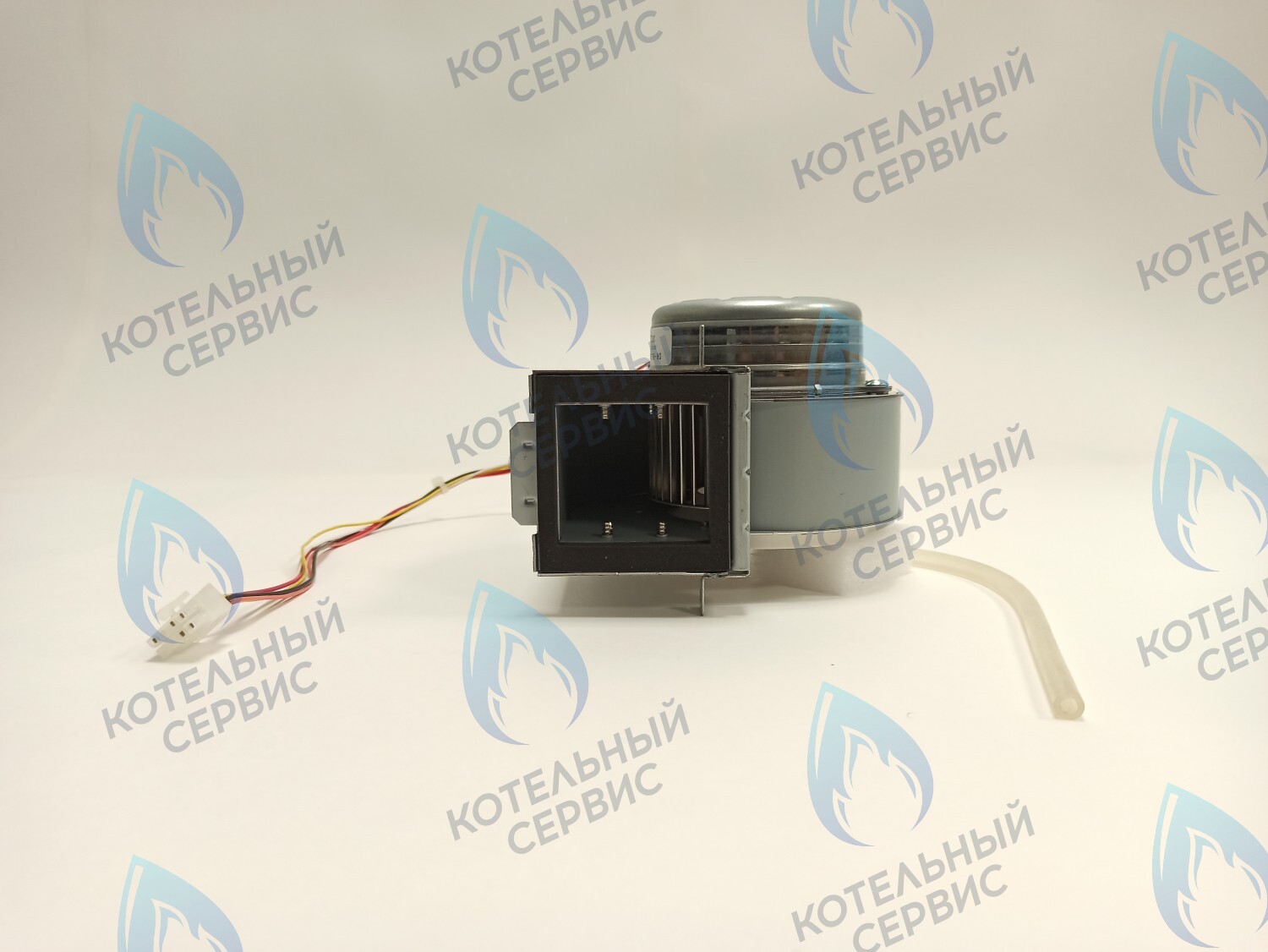 30010860B Вентилятор Navien Deluxe 30-40K, Smart Tok 30-35K, Prime 30-35K (30010860A) в Казани