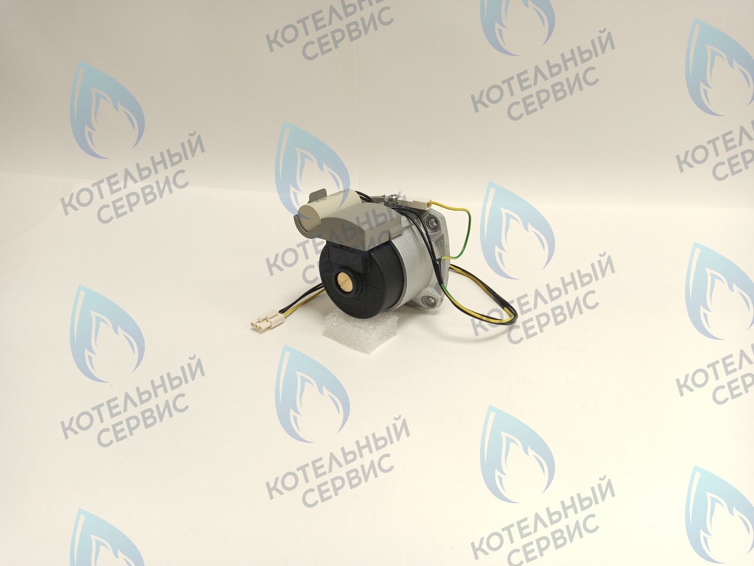 PH-W21CW50-WA82-Комп Двигатель насоса (черный пластик) (без улитки, с терминалом) (12/5, 15/5) аналог WILO 82w INTMSL15/5 HE-1 (21мм по часовой) в Казани