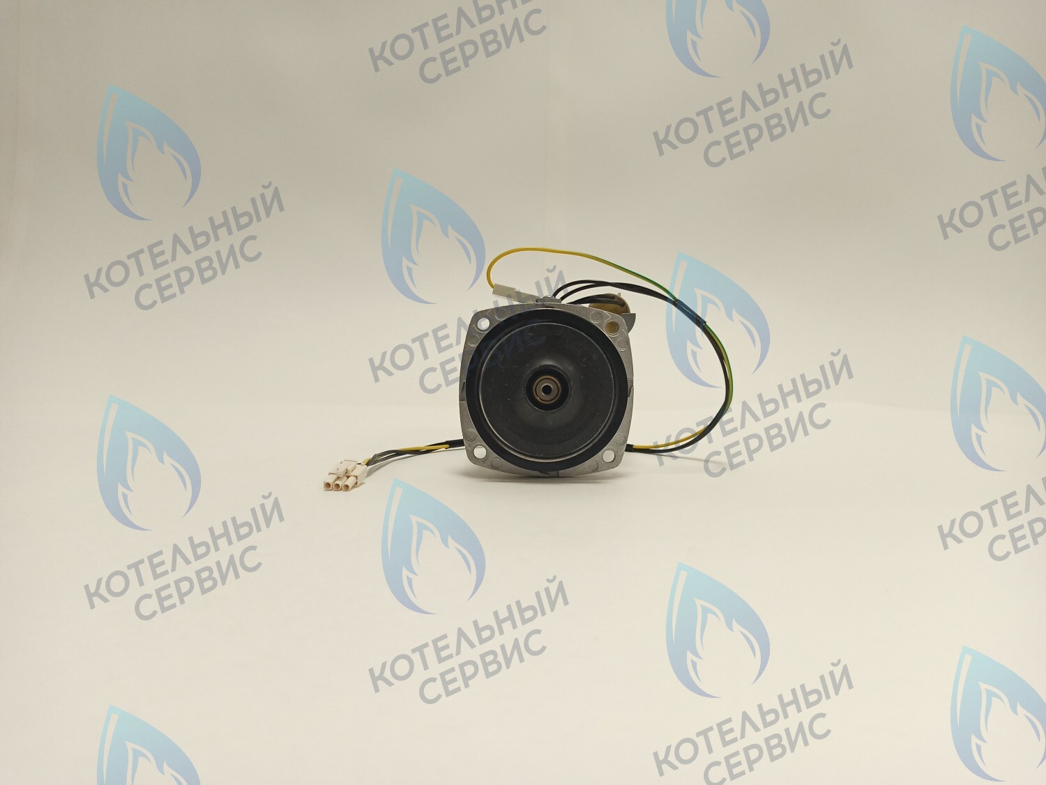 PH-W21CW50-WA82-Комп Двигатель насоса (черный пластик) (без улитки, с терминалом) (12/5, 15/5) аналог WILO 82w INTMSL15/5 HE-1 (21мм по часовой) в Казани