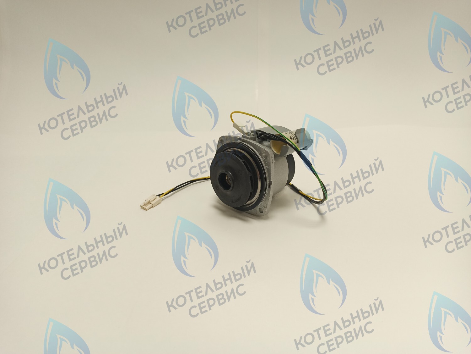 PH-W21CW50-WA82-Комп Двигатель насоса (черный пластик) (без улитки, с терминалом) (12/5, 15/5) аналог WILO 82w INTMSL15/5 HE-1 (21мм по часовой) в Казани