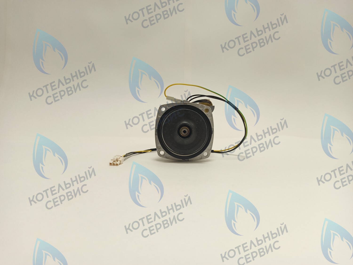 PH-W21CW50-WA82-Комп Двигатель насоса (черный пластик) (без улитки, с терминалом) (12/5, 15/5) аналог WILO 82w INTMSL15/5 HE-1 (21мм по часовой) в Казани