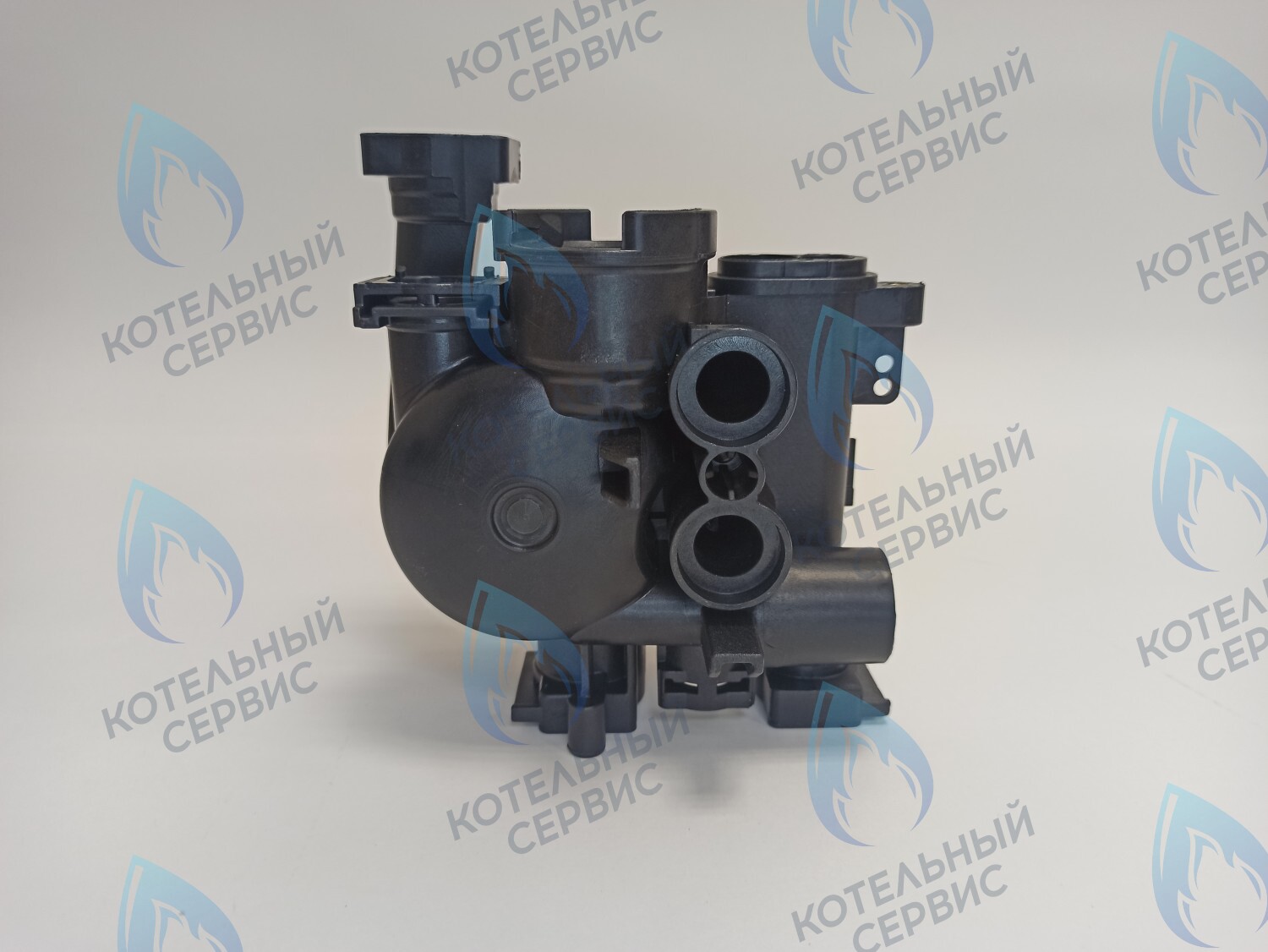 PMV10AG Улитка насоса Grundfos VIESSMANN Vitopend WH1D WB1B WB1C (95916092) (правый гидроблок от 7833960) в Казани