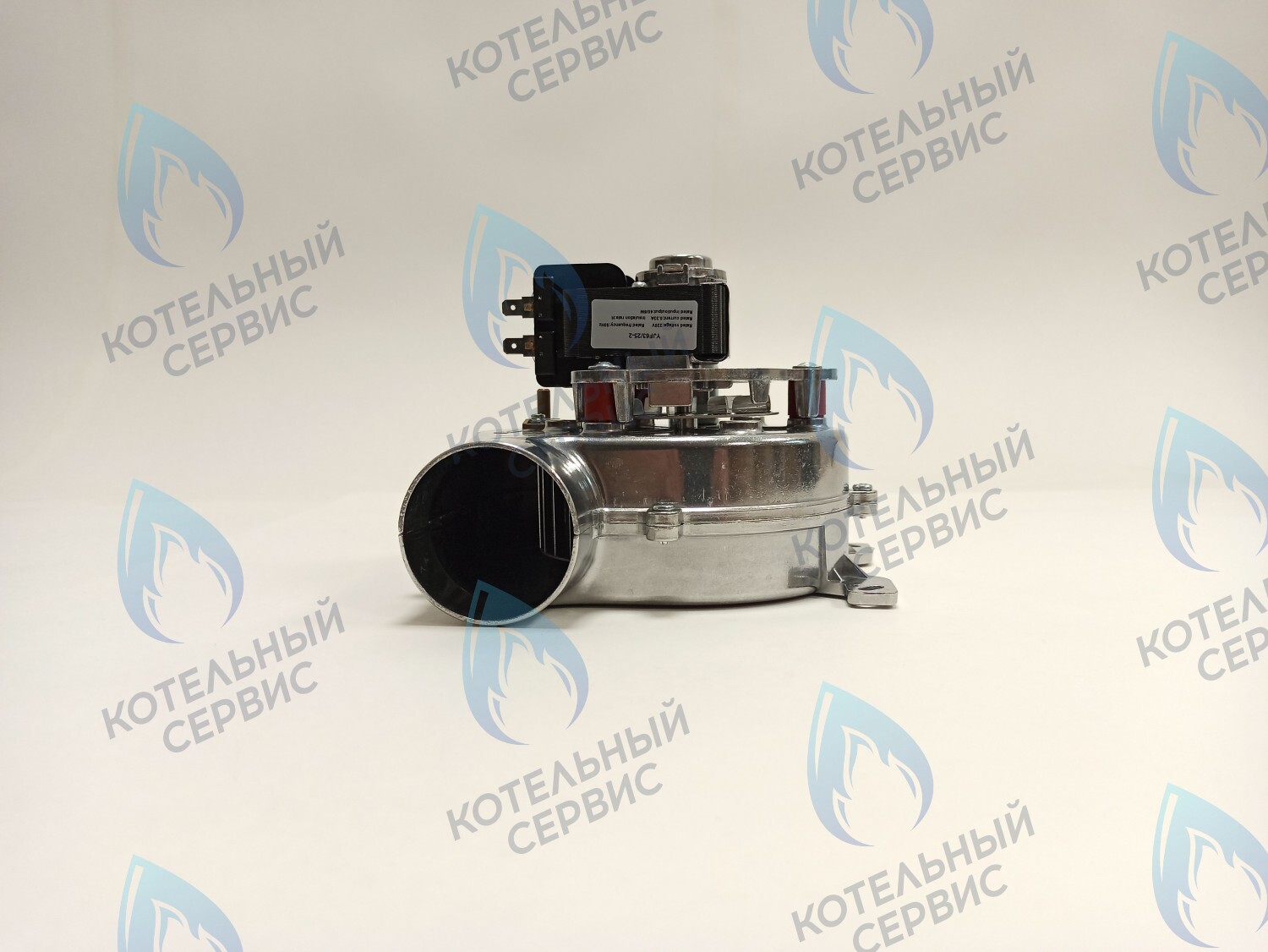 AF001-40W-P-AG Вентилятор дымоудаления AIGUANG 40W аналог ALPHATHERM (6VENTILA13, 6VENTILA07), IMMERGAS (1.025794, 1.044632), FONDITAL (6VENTILA13, 6VENTILA19), BAXI (63111300821P) в Казани