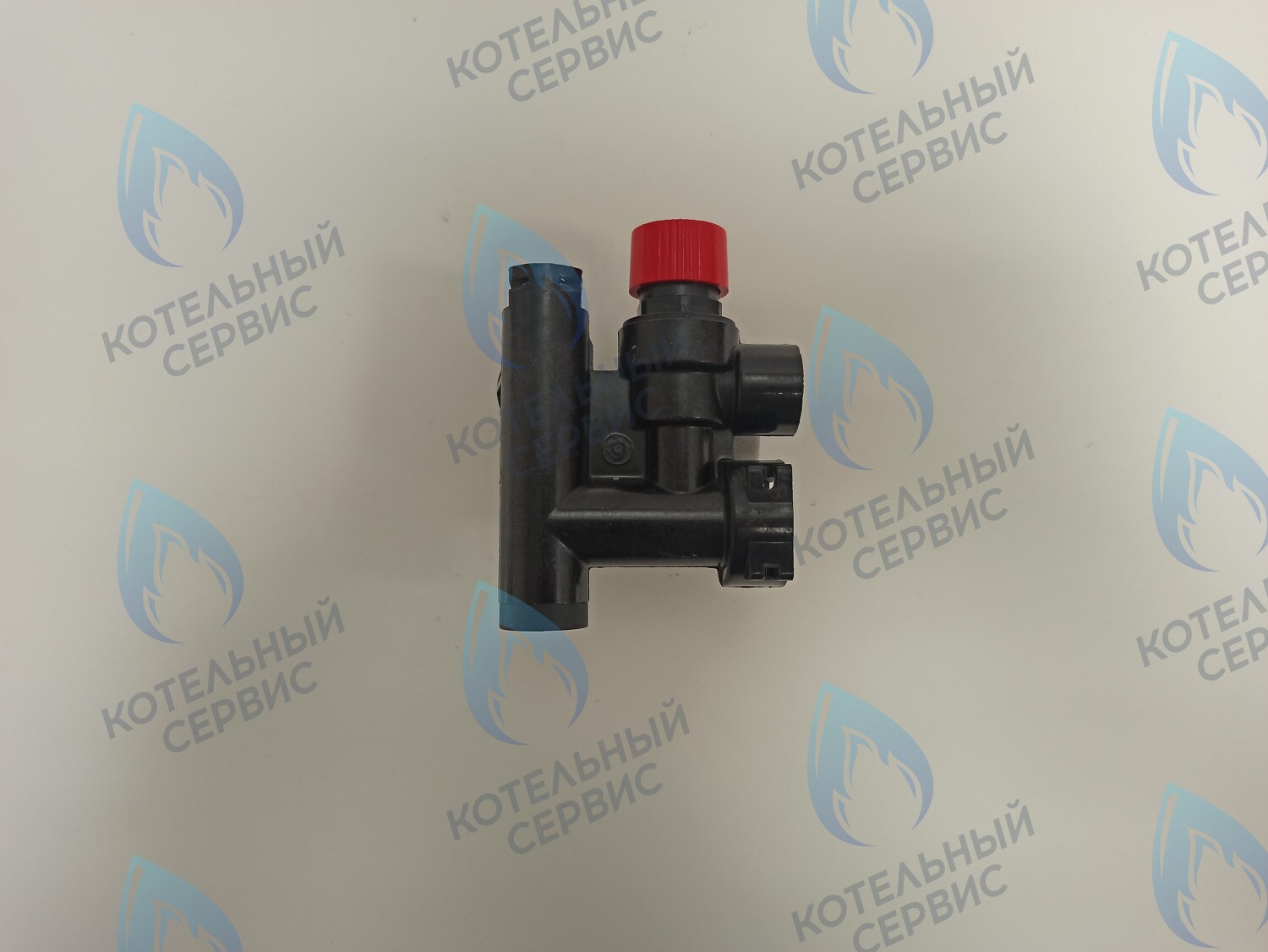 GGT001-EV Трубка сбросного клапана в сборе (часть от трехходового клапана) PROTHERM VAILLANT (GGT001, 0020118698, 0020123523) в Казани