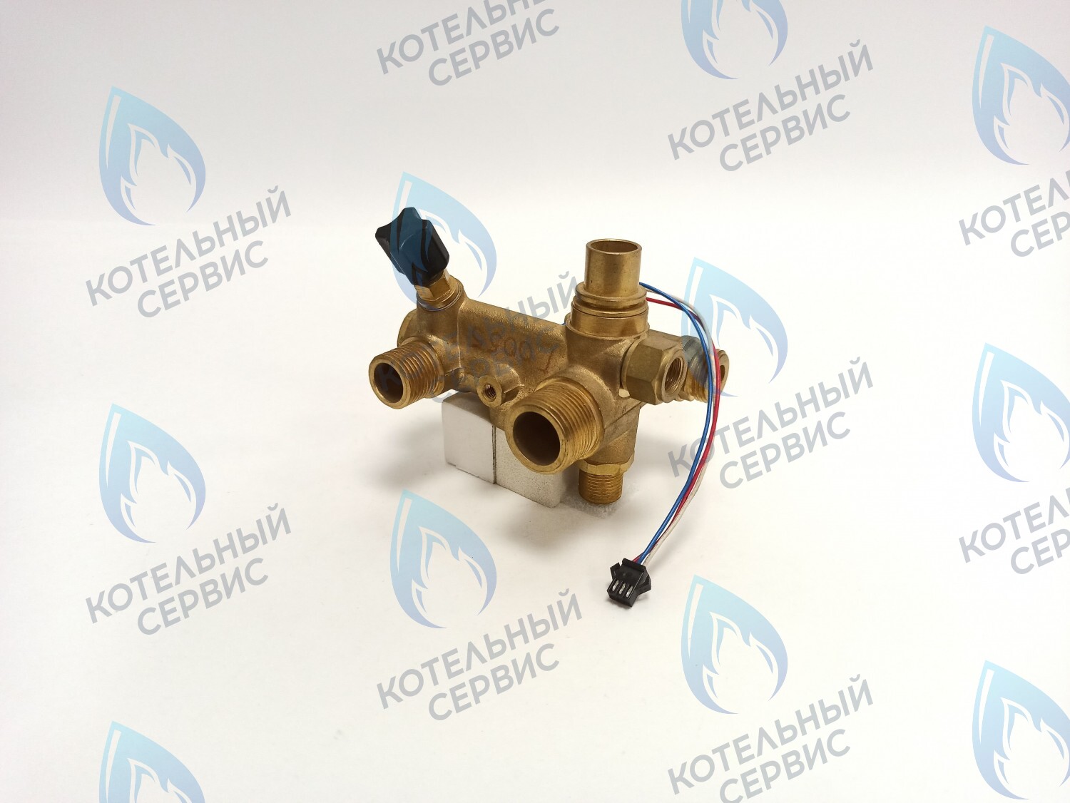 CB11030055 Трехходовой клапан Гидравлический блок выходной 32 кВт (CB11030055) ELECTROLUX в Казани
