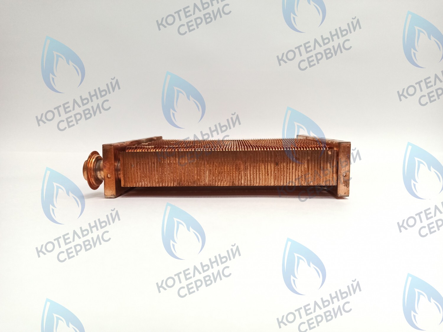 EM052-195-02 Теплообменник основной (первичный) (МЕДНЫЙ) Navien (с белыми прокладками в комплекте) Deluxe Е 10-24K (30021953A) в Казани