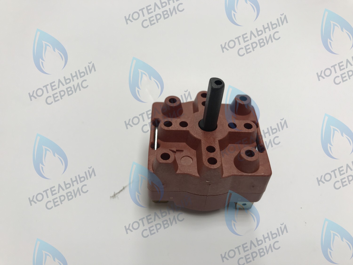 39813590 Переключатель FERROLI в Казани