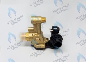 Крышка гидроблока (низ) латунь PROTHERM